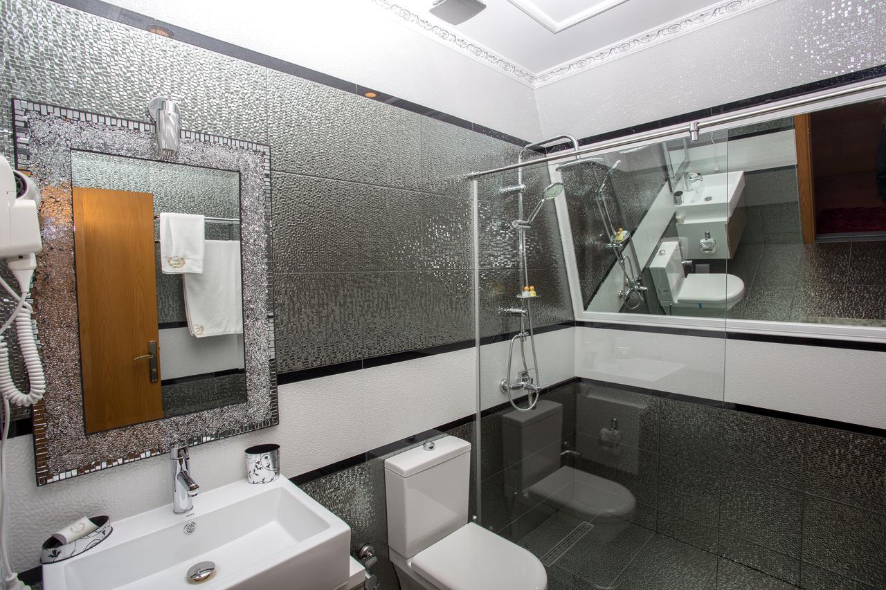 Hotel Green Garden Шумен Экстерьер фото